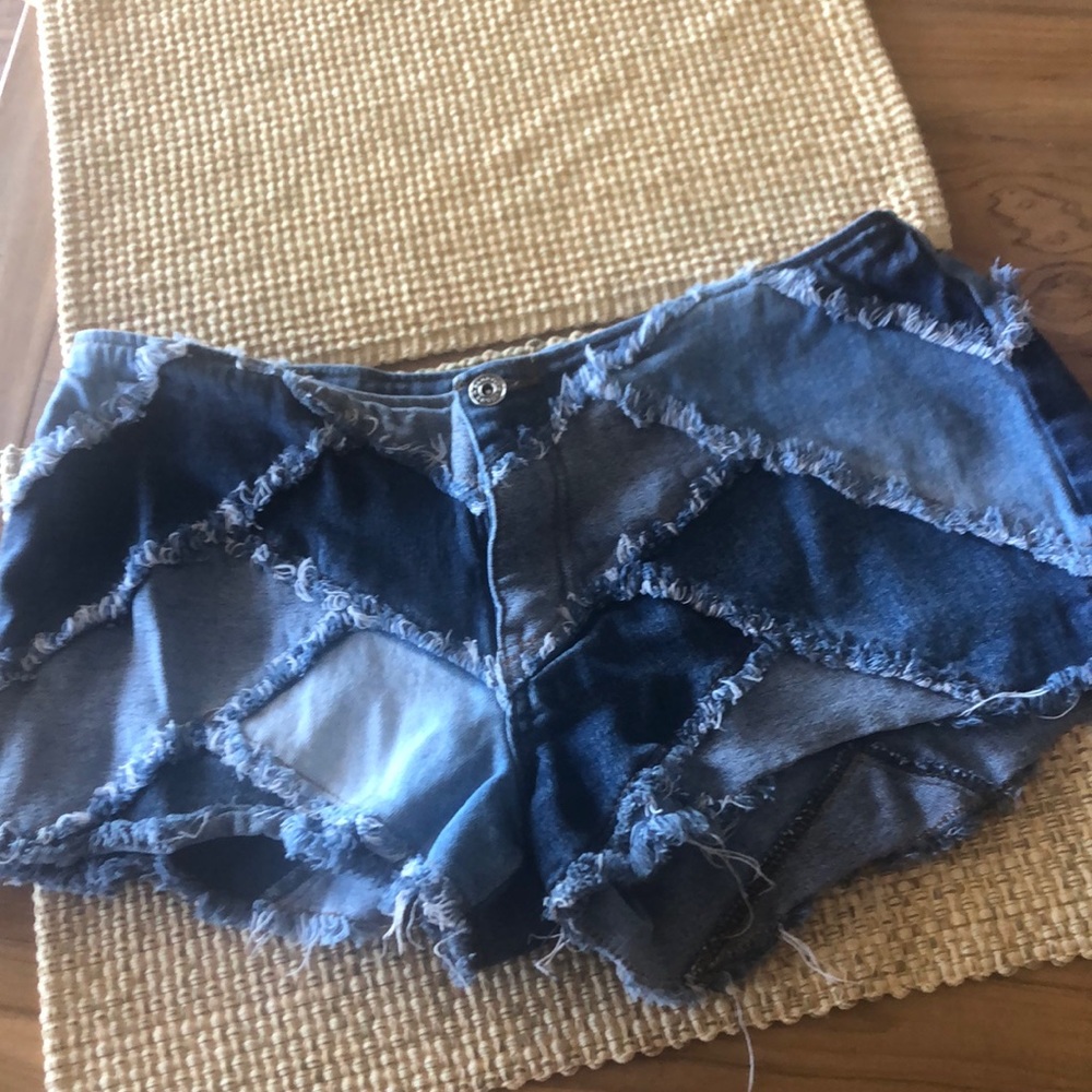 RARE Patchwork shorts SUPER CUTE